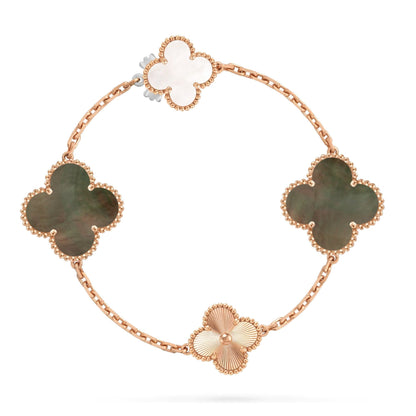 [Limara]DETACHABLE 15-MOTIF CLOVER STATEMENT SET - GREY MOTHER-OF-PEARL & LASER