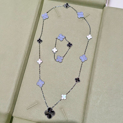 [Limara]DETACHABLE 15-MOTIF CLOVER STATEMENT SET - PURPLE CHALCEDONY & LASER