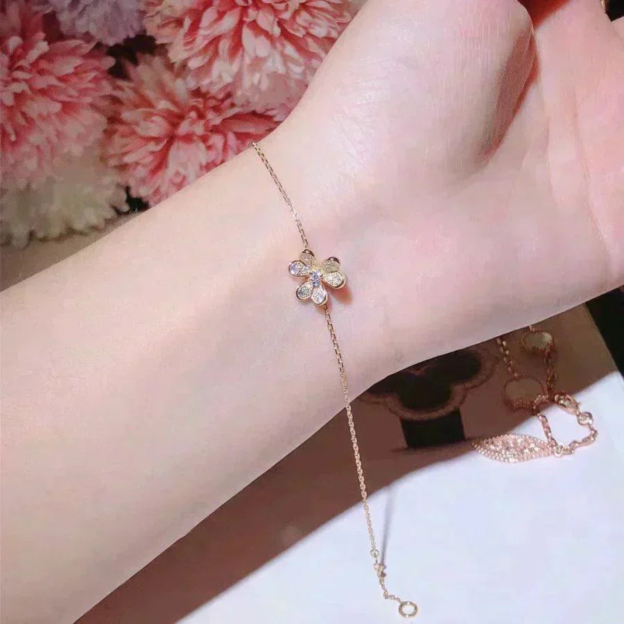 [Limara]FRIVOLE GOLD FLOWER DIAMOND BRACELET