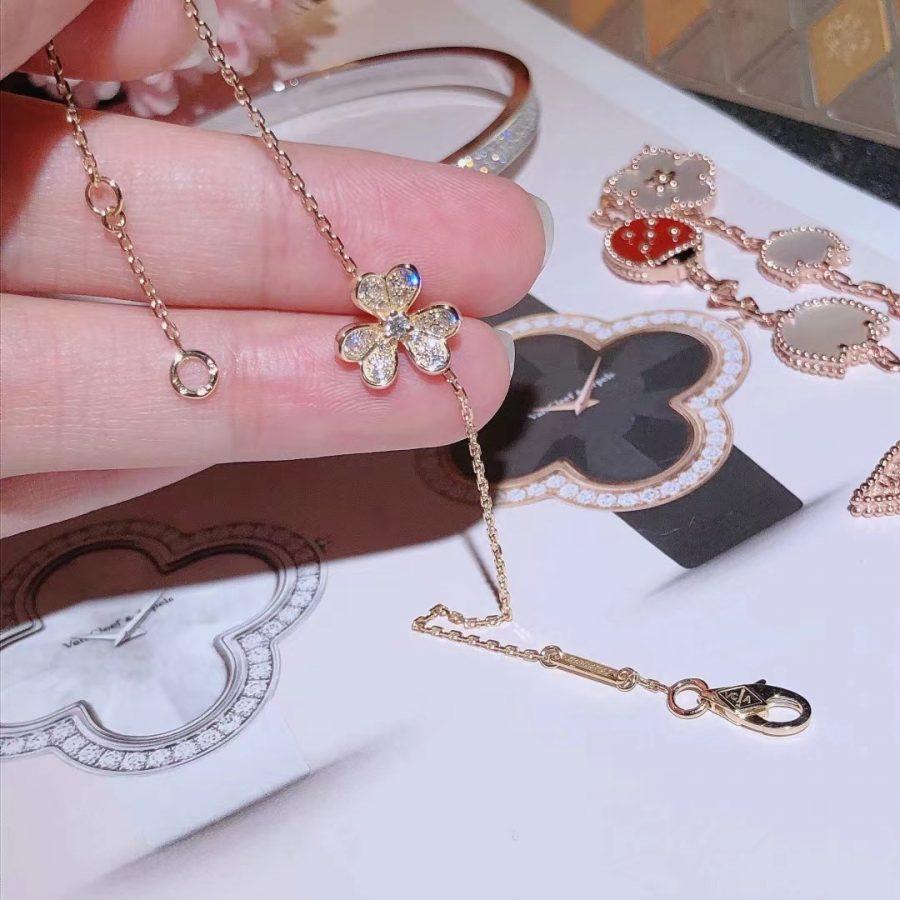 [Limara]FRIVOLE GOLD FLOWER DIAMOND BRACELET