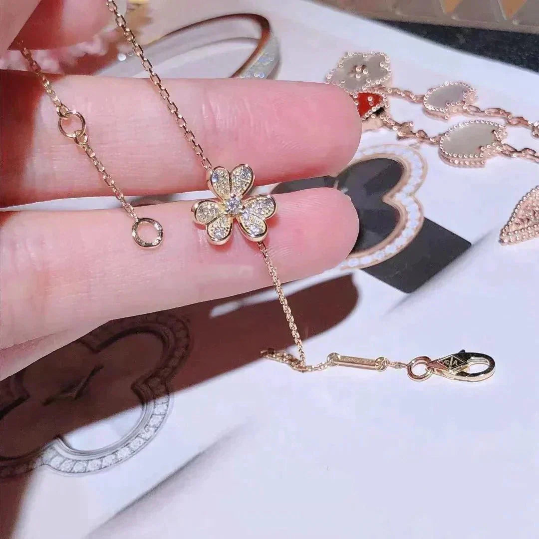 [Limara]FRIVOLE GOLD FLOWER DIAMOND BRACELET
