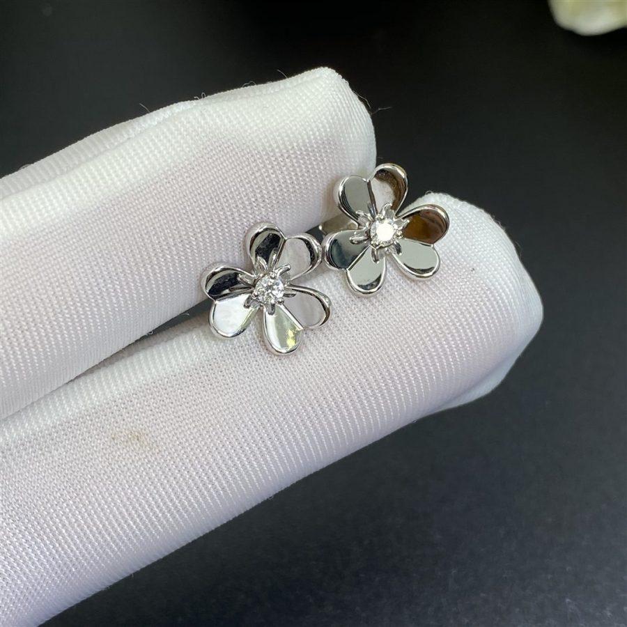 [Limara]FRIVOLE MINI SILVER FLOWER EARRINGS