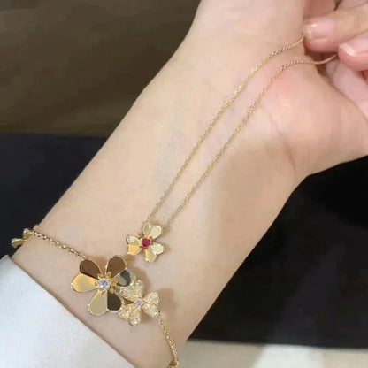 [Limara]FRIVOLE FLORAL CHARM NECKLACE