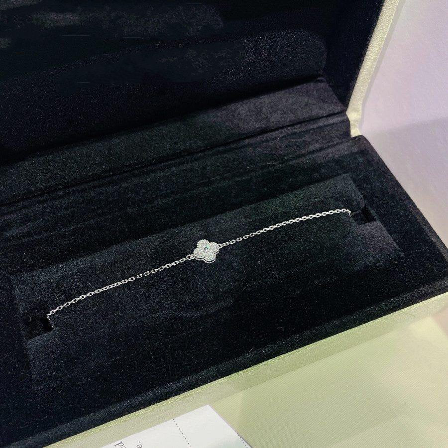 [Limara]CLOVER  SINGLE FLOWER BRACELET SILVER