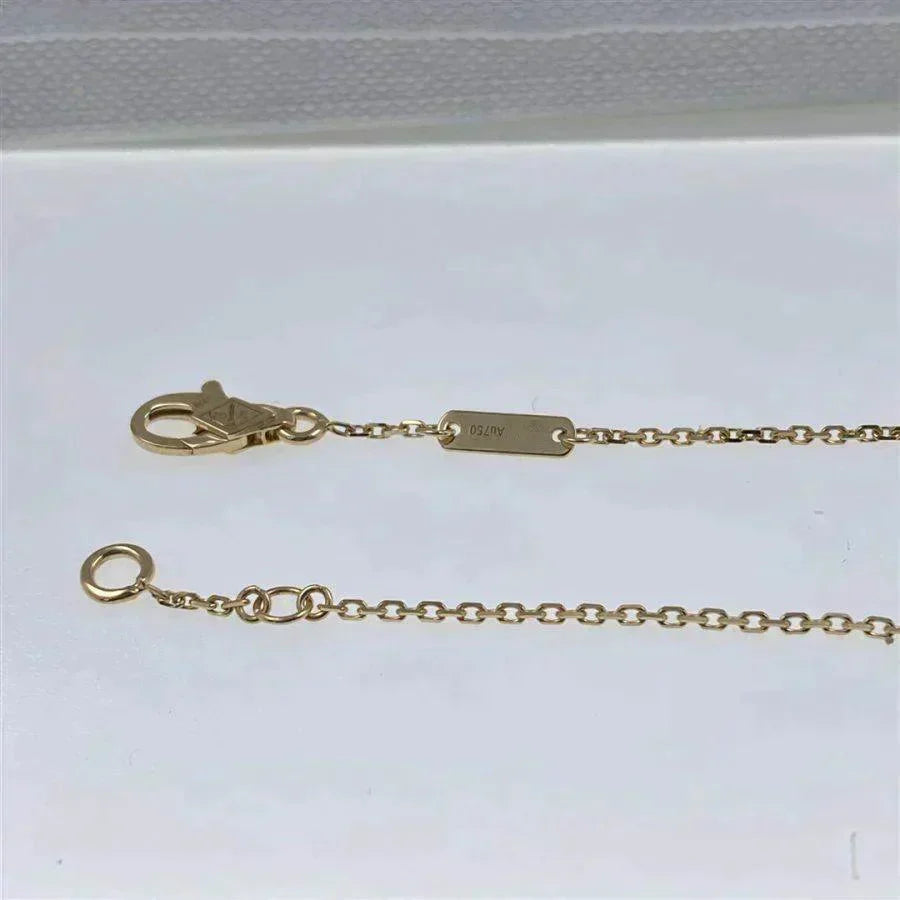 [Limara]CLOVER  CARNELIAN SINGLE FLOWER BRACELET