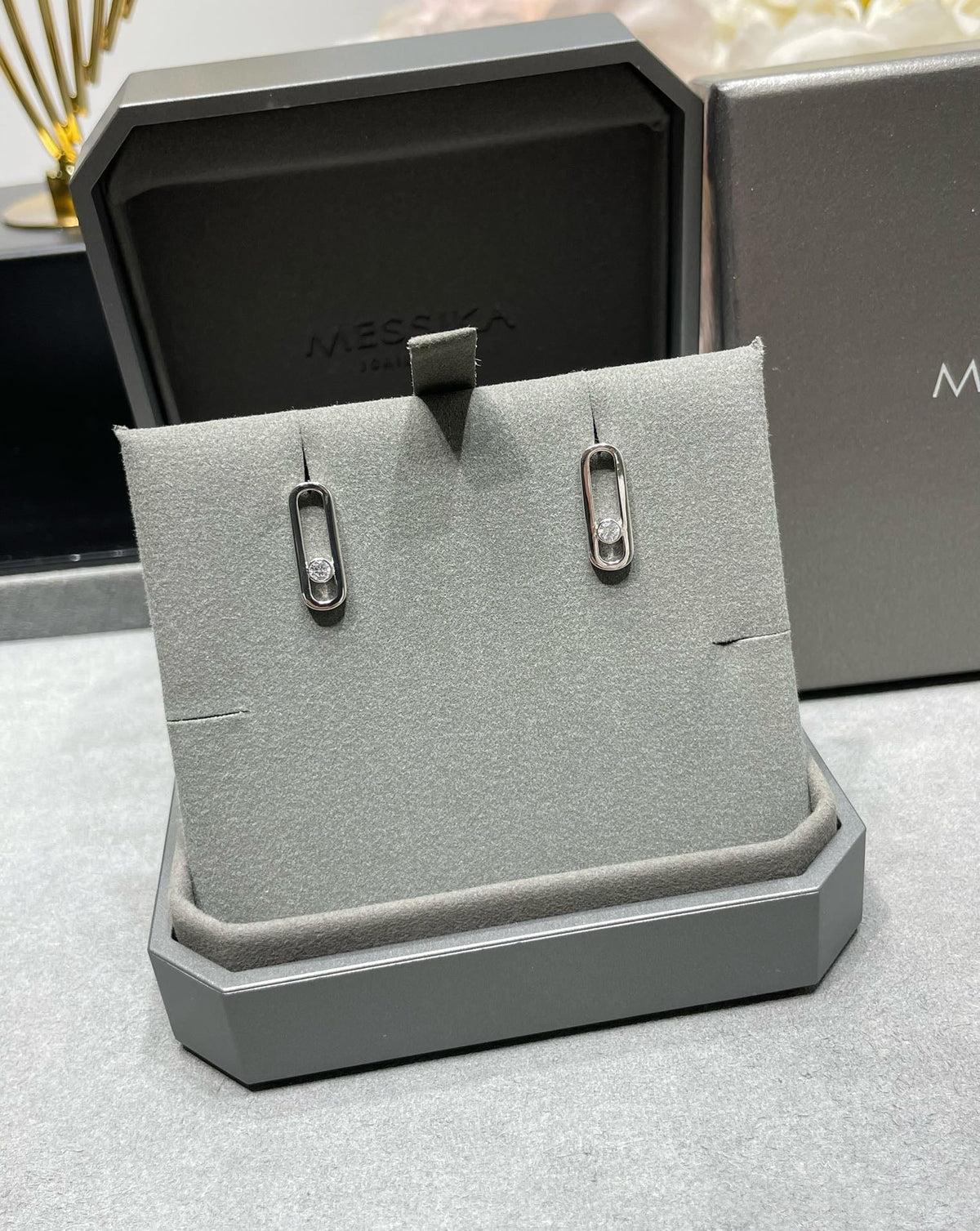 [Limara]MOVE UNO SMALL 1 DIAMOND EARRINGS