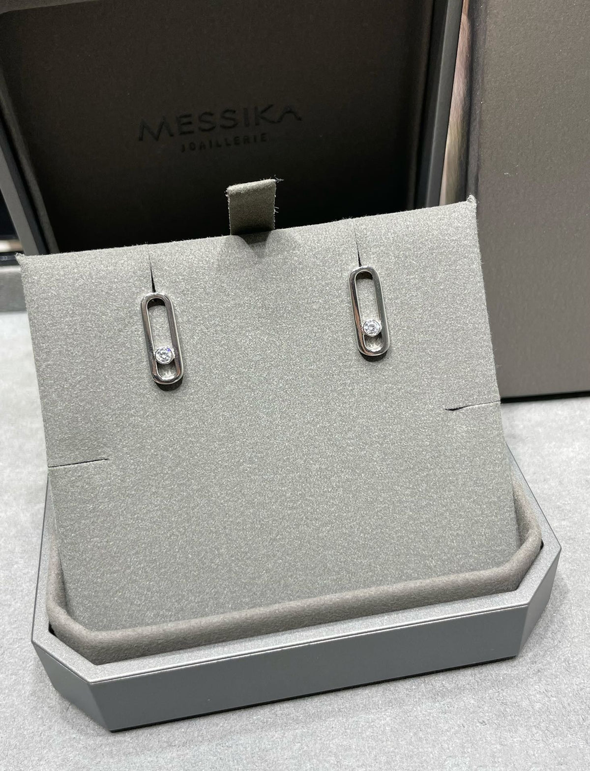 [Limara]MOVE UNO SMALL 1 DIAMOND EARRINGS