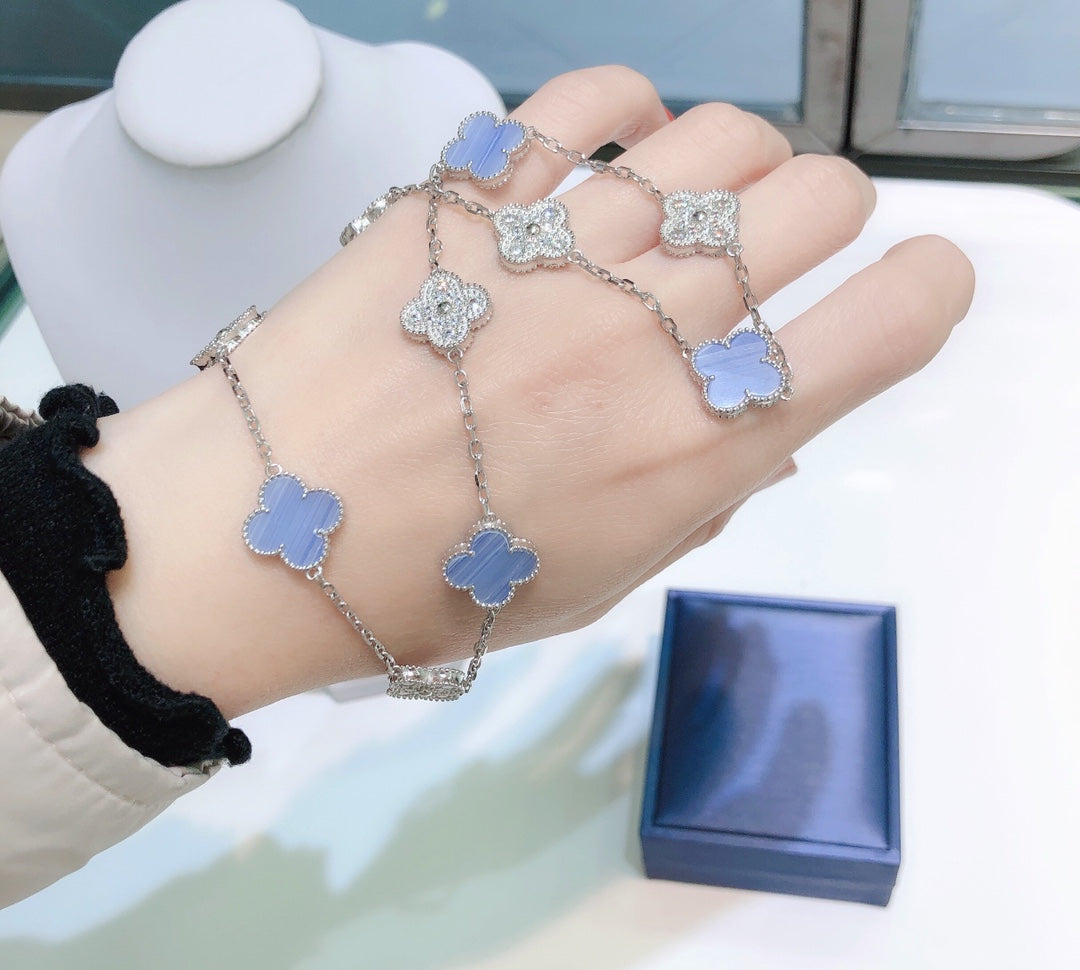 [Limara]CLOVER 10 MOTIFS CHALCEDONY DIAMONDS SILVER NECKLACE